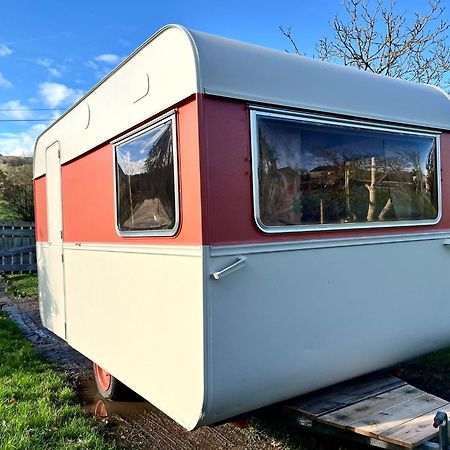 Camping Les Ronds Duval Face Aux Iles Anglo-Normandes Les Moitiers-d'Allonne Экстерьер фото