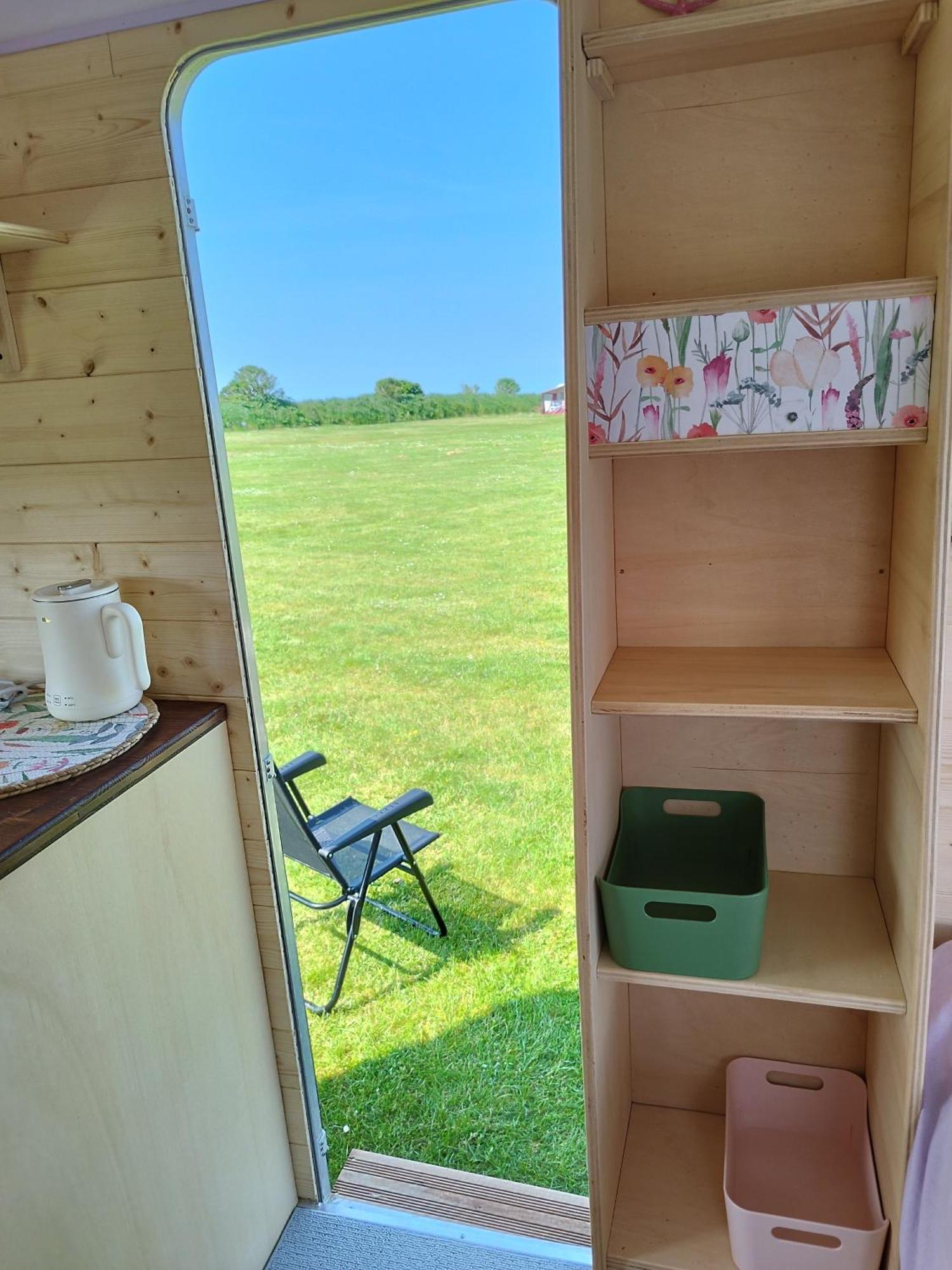 Camping Les Ronds Duval Face Aux Iles Anglo-Normandes Les Moitiers-d'Allonne Экстерьер фото